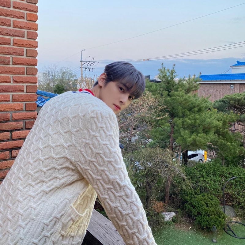 ASTRO Eunwoo's Outfit on Instagram on April 4, 2021