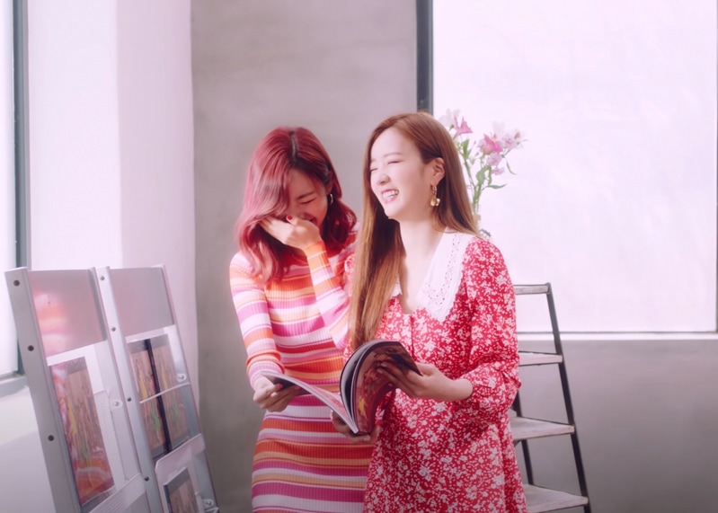 APINK Thank You MV Kpop Fashion - Bomi - Look 1