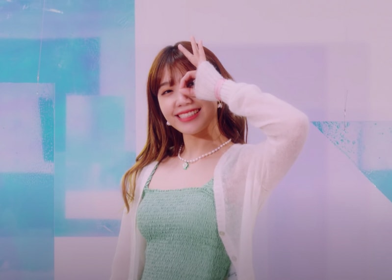 APINK Thank You MV Kpop Fashion - Eunji - Look 2