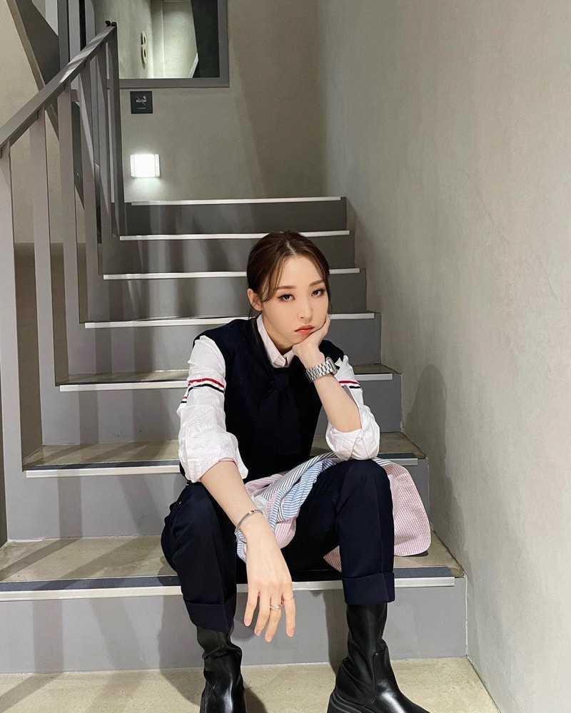 MAMAMOO Moonbyul's Outfit on Instagram on May 7, 2021