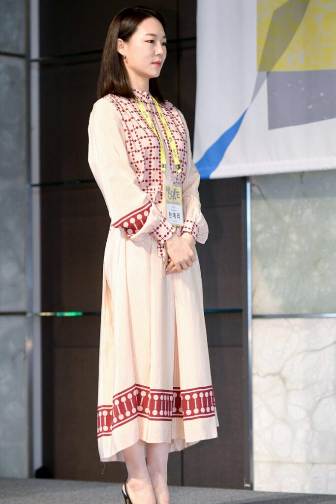 Han Ye-Ri's Outfit at '40th International Modern Dance Festival' Press Conference on May 18, 2021