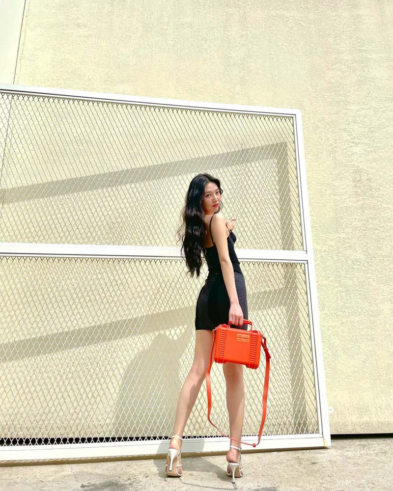 RED VELVET Joy's Outfit on Instagram on June 16, 2021