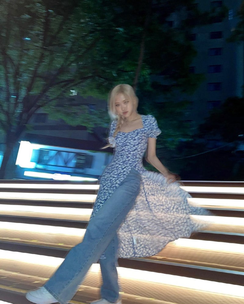 Blackpink Rose's Outfit on Instagram on June 29, 2021