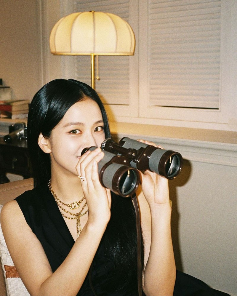 Blackpink Jisoo's Outfit on Instagram on August 1, 2021