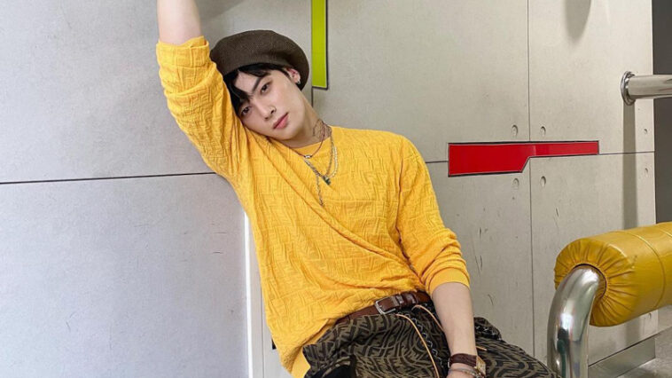 ASTRO Cha Eun-Woo's Outfit on Instagram on August 11, 2021