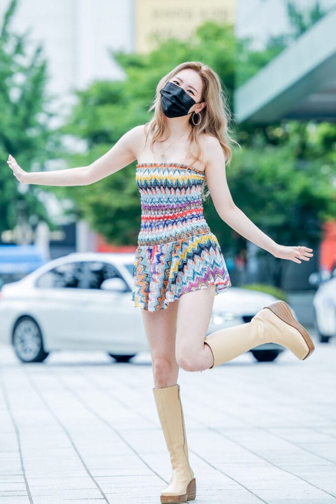 Sunmi's Outfit on the way to SBS 'Cultwo Show’ on August 12, 2021