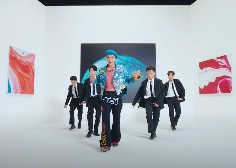 NCT Ten Paint Me Naked MV Kpop Fashion - Look 5