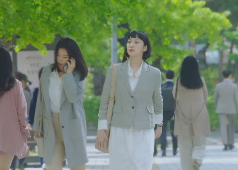 Yumi's Cells Kdrama Fashion - Kim Go-Eun - Episode 1-2