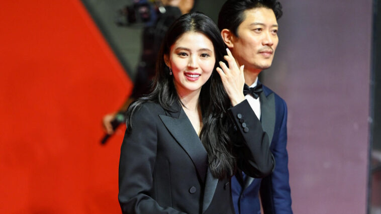 Han So-Hee's Outfit at ‘Busan International Film Festival 2021’ on October 6, 2021