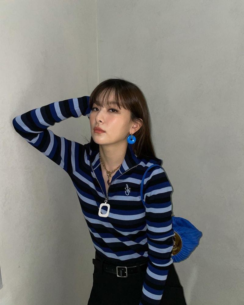 Red Velvet Seulgi's Outfit on Instagram on October 14, 2021