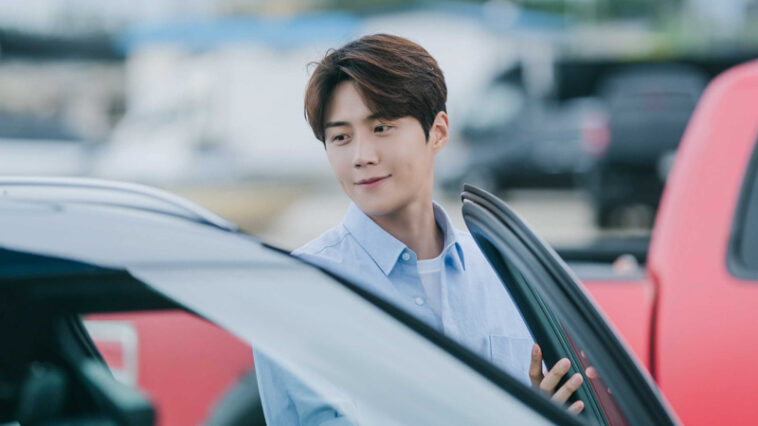 Hometown Cha-Cha-Cha Fashion - Kim Seon-Ho - Episodes 9-12