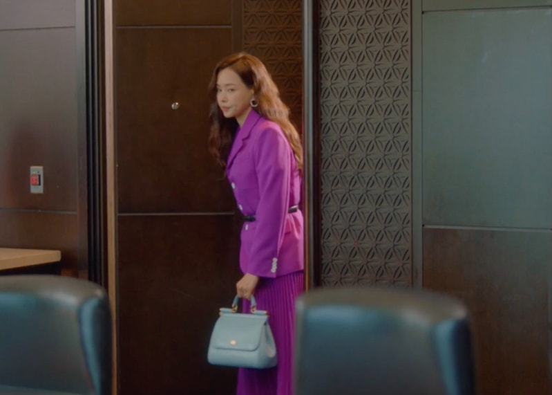 One The Woman Kdrama Fashion - Lee Ha-Nee - Episode 4-1