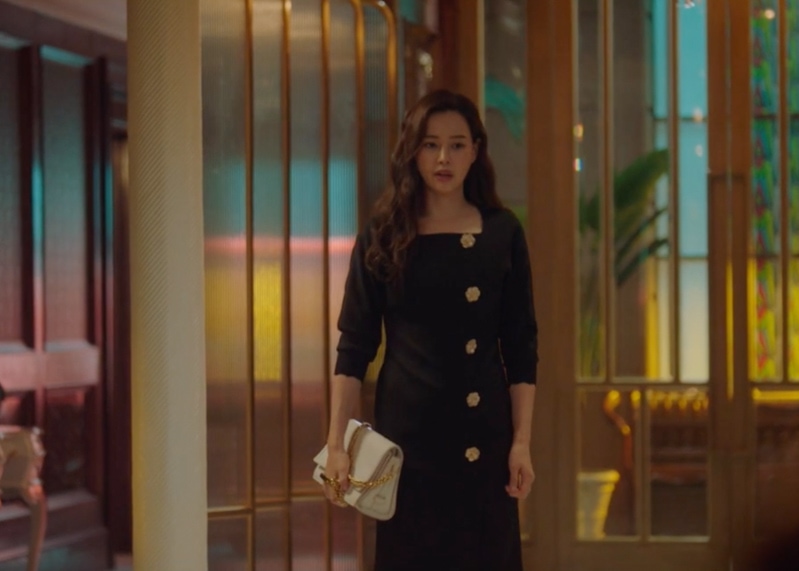 One The Woman Kdrama Fashion - Lee Ha-Nee - Episode 5-1