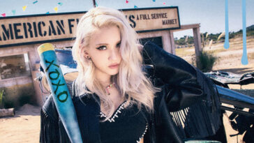 Somi XOXO MV Fashion