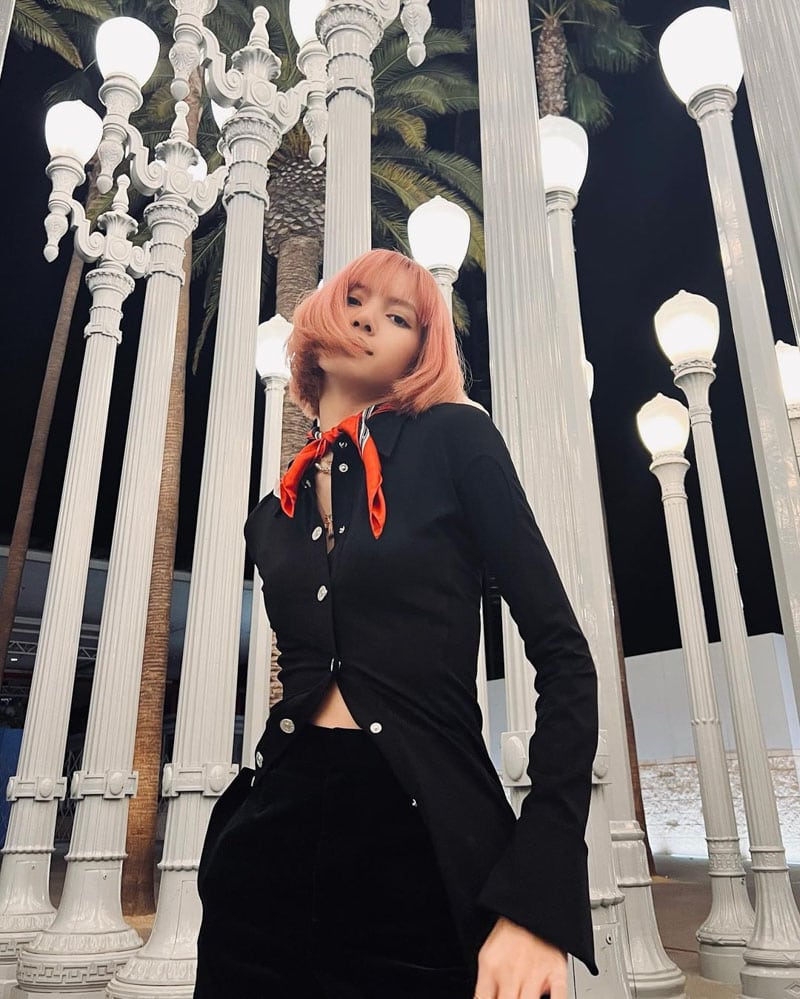 BLAKCPINK Lisa's Outfit on Instagram on December 4, 2021