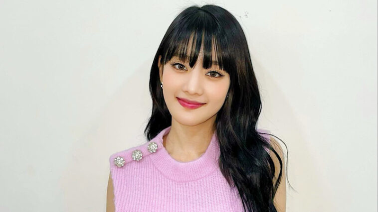 (G)-IDLE Minnie's Outfit on Instagram on January 23, 2022