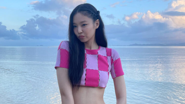 Blackpink Jennie's Outfit on Instagram on March 10, 2022