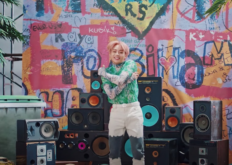 TEMPEST Bad News MV Kpop Fashion - Hanbin - Look 2-1