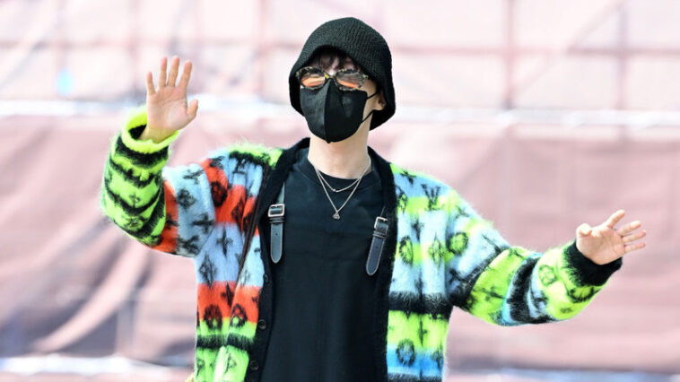 BTS J-Hope Looking Super Fly In His Recent Airport Outfit
