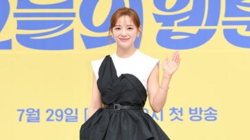 Kim Se-Jeong's Outfit at ‘Today's Webtoon’ Press Conference on July 26, 2022