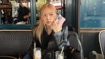 BLACKPINK Rose's Outfit on Instagram on September 27, 2022