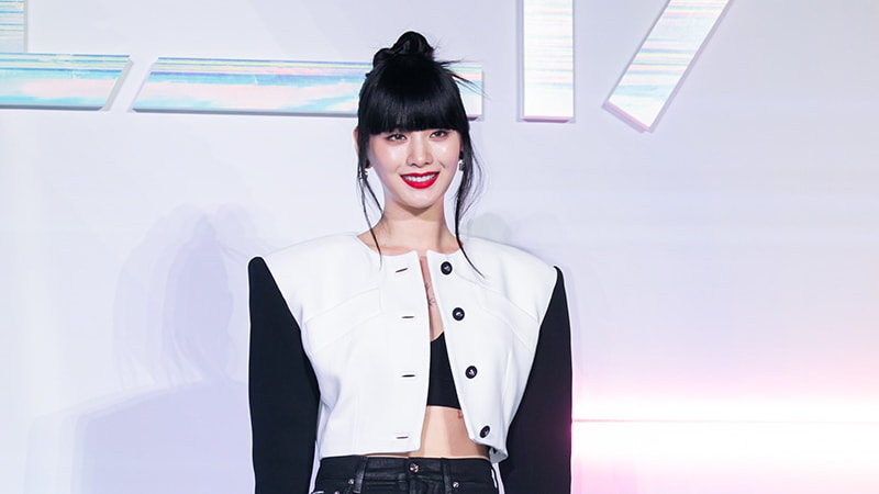 Nana Making A Statement With Her Power Look At The 'Glitch' Press