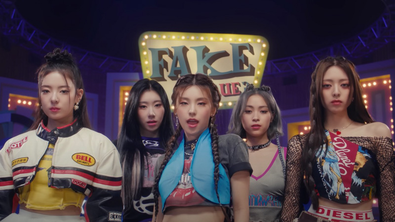 ITZY 'Cheshire' Outfits & Fashion Breakdown | InkiStyle