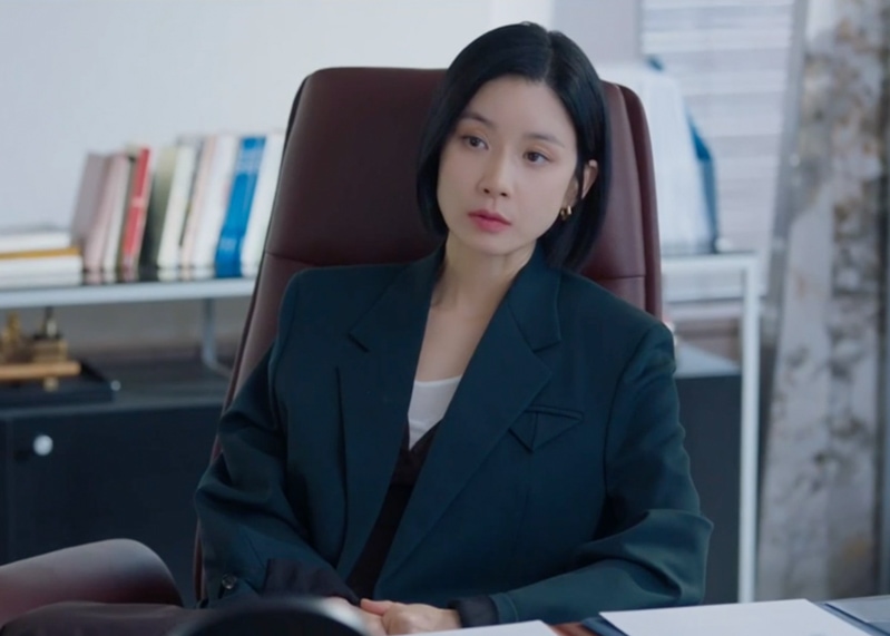 Agency Kdrama Fashion - Lee Bo-Young - Episode 5-1