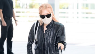 BLACKPINK Rosé's Outfit at Incheon Airport on May 23, 2023