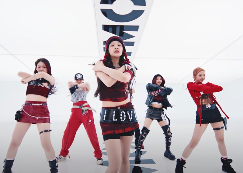 BABYMONSTER Batter Up MV Kpop Fashion - Pharita - Look 1
