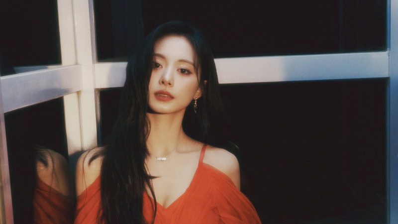 TWICE Tzuyu Run Away MV Fashion