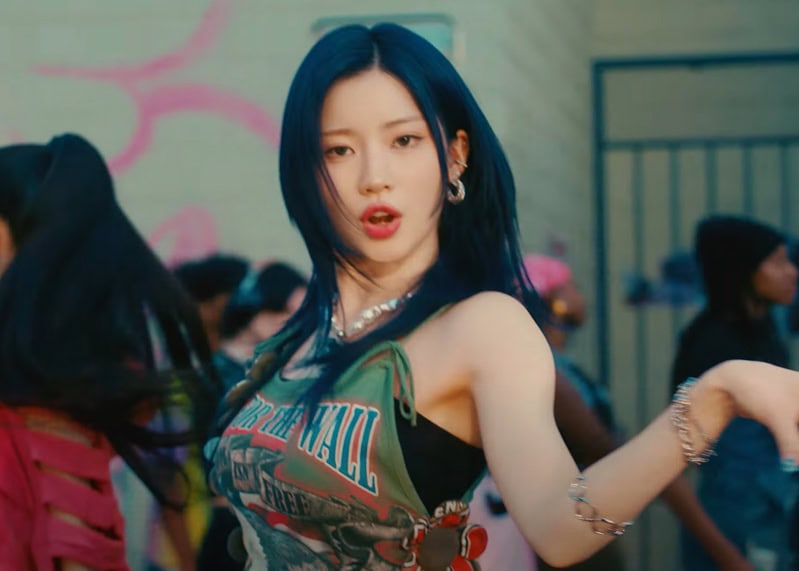 BABYMONSTER Drip MV Kpop Fashion - Asa - Look 1