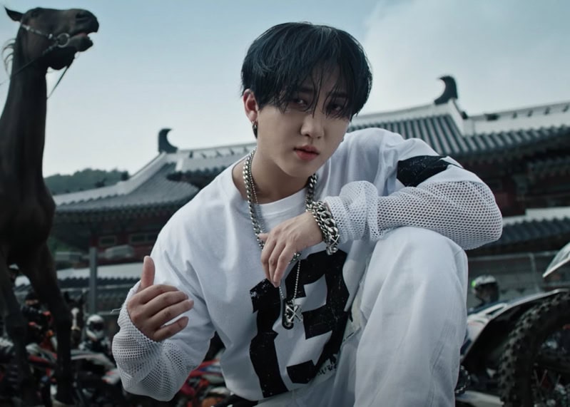 STRAY KIDS Walkin On Water MV Kpop Fashion - Changbin - Look 1