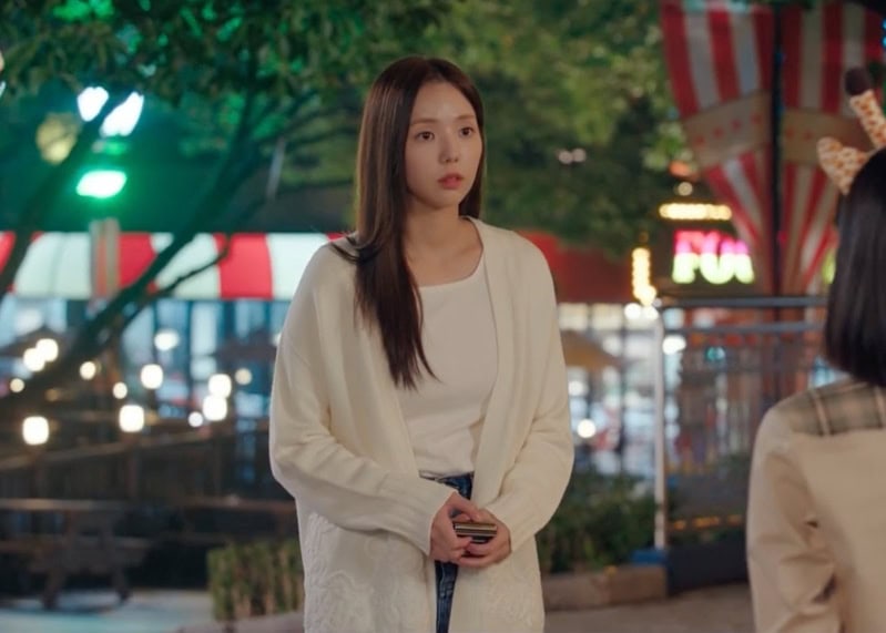 When The Phone Rings Kdrama Fashion - Chae Soo-Bin - Episode 7-3