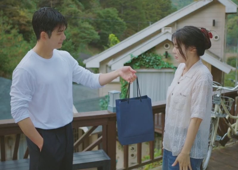 The Potato Lab Kdrama Fashion - Lee Sun-Bin - Episode 10-1
