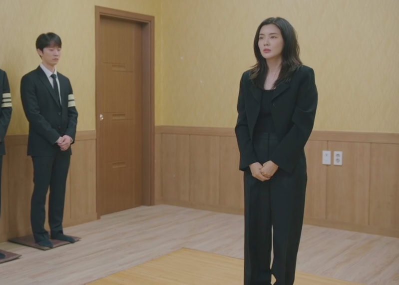 The Potato Lab Kdrama Fashion - Lee Sun-Bin - Episode 9-3