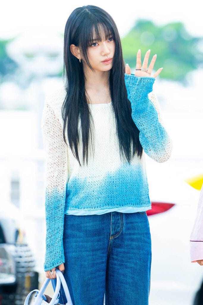 Meovv Sooin's Outfit at Incheon Airport on July 31, 2025