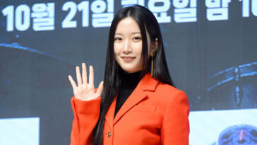Moon Ga-young's Outfit at ’Steal Heart Club’ Press Conference on October 20, 2025