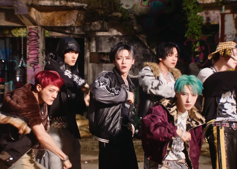 NCT DREAM Beat It Up MV Kpop Fashion - Jaemin - Look 2