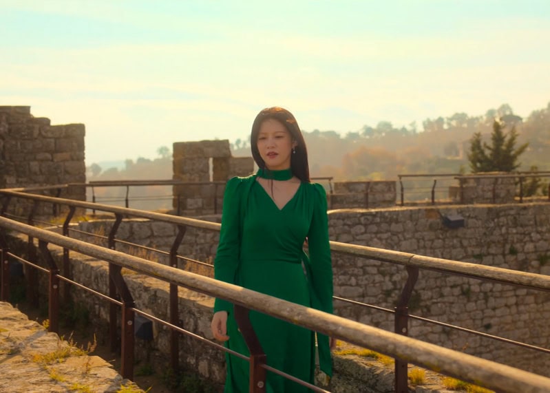 Can This Love Be Translated Kdrama Fashion - Go Yoon-Jung - Episode 1-1