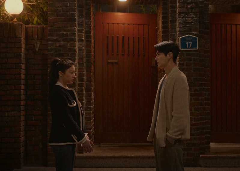 Can This Love Be Translated Kdrama Fashion - Kim Seon-Ho - Episode 2-3