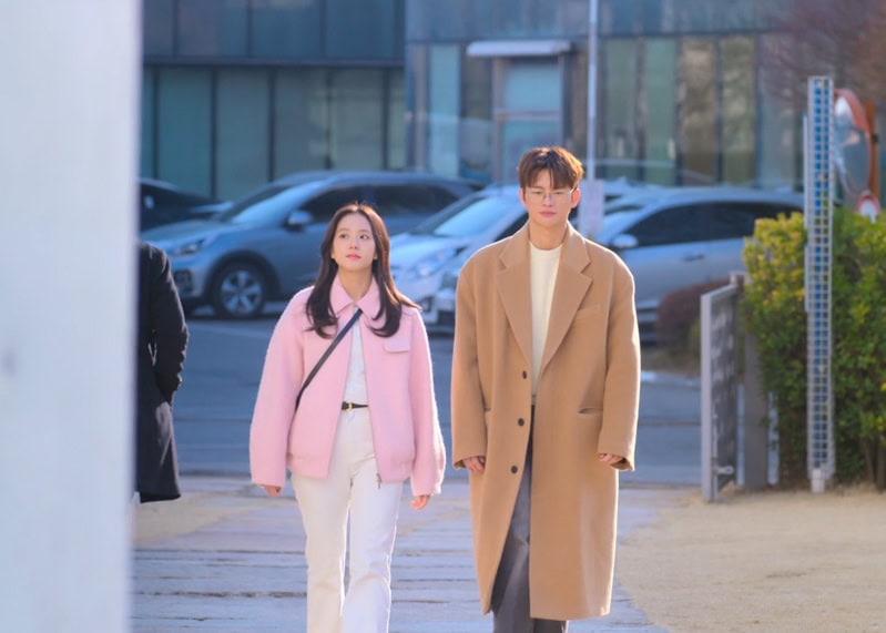 Boyfriend On Demand Kdrama Fashion - Jisoo - Ep 9-1