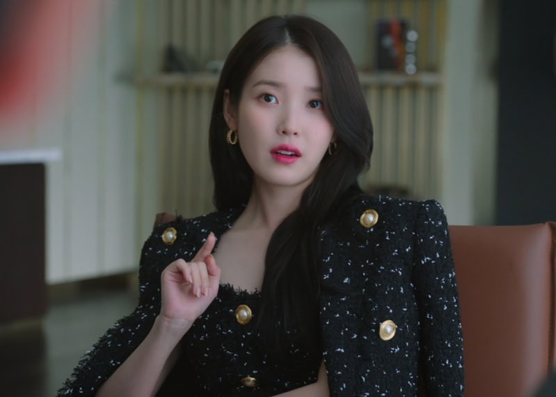 Perfect Crown Kdrama Fashion - IU - Episode 1-1