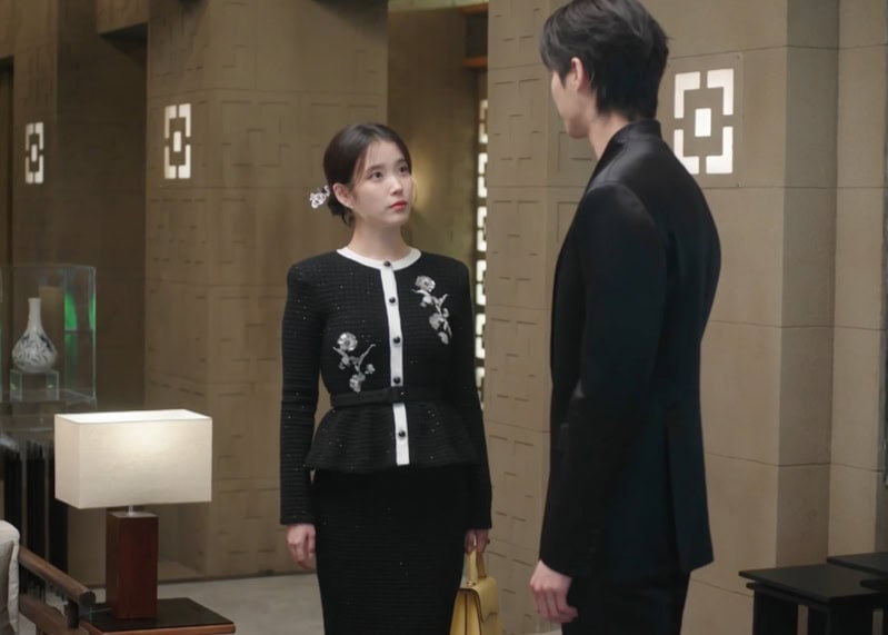 Perfect Crown Kdrama Fashion - IU - Episode 9-2